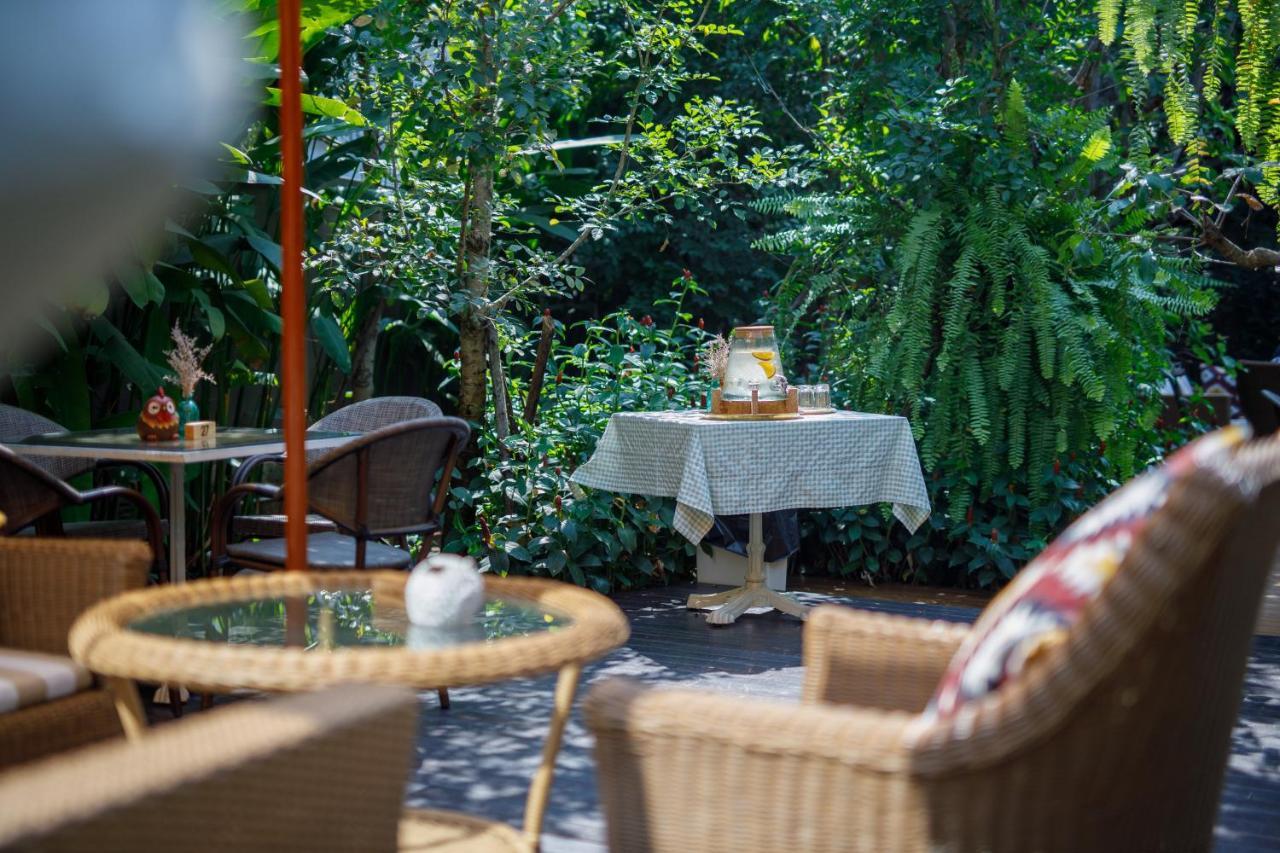 Parc Borough City Resort -Sha Extra Plus Chiang Mai Bagian luar foto