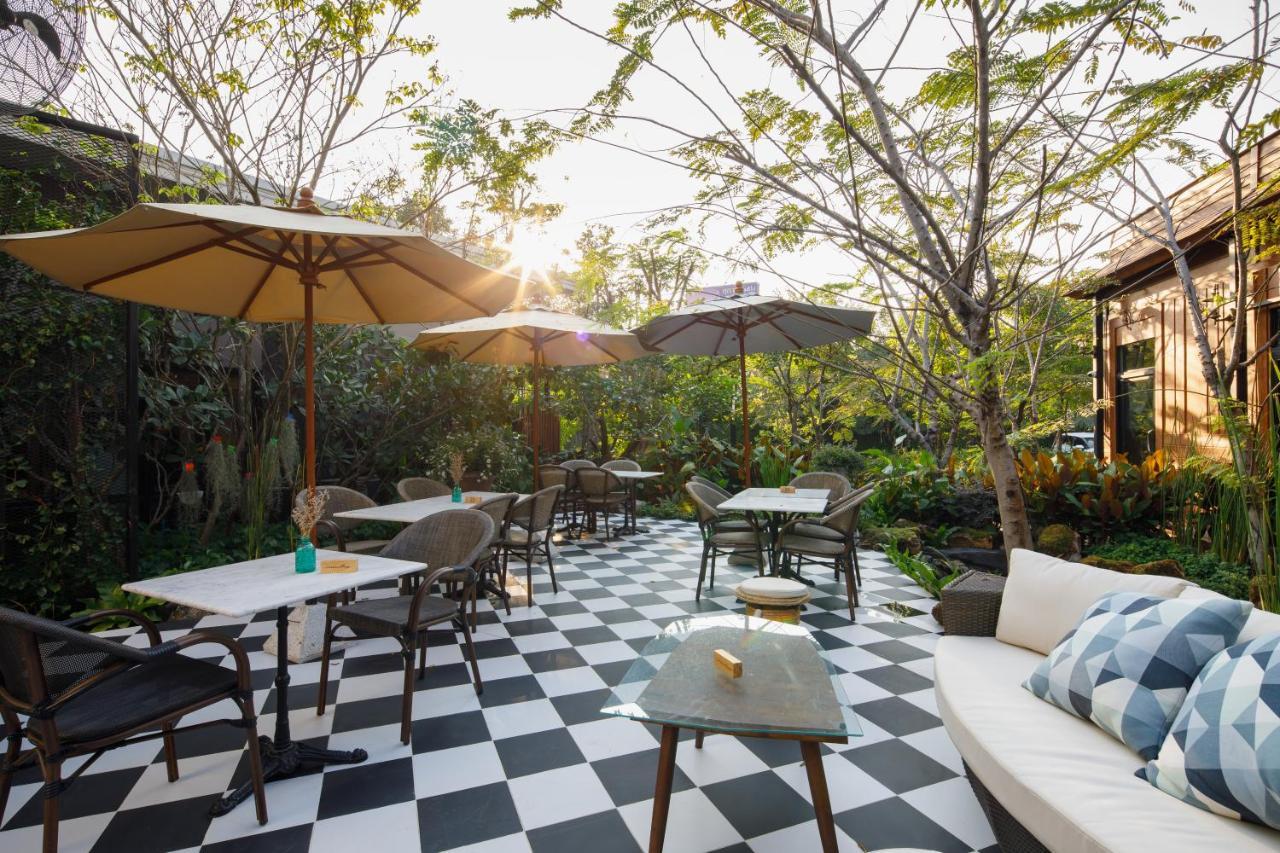 Parc Borough City Resort -Sha Extra Plus Chiang Mai Bagian luar foto
